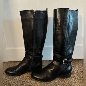 Nine West Knee high boots size 8
